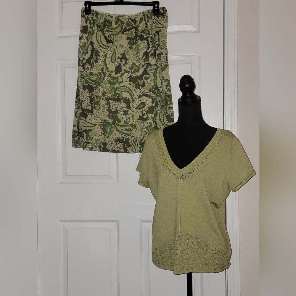 New York & Co Skirt